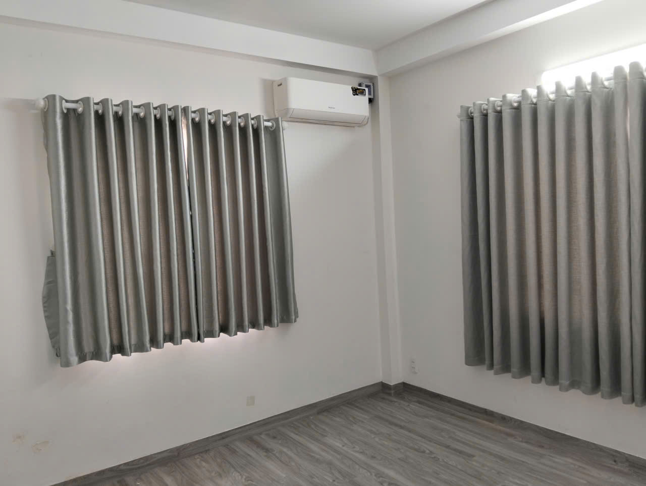 Màn voon chất liệu lilen